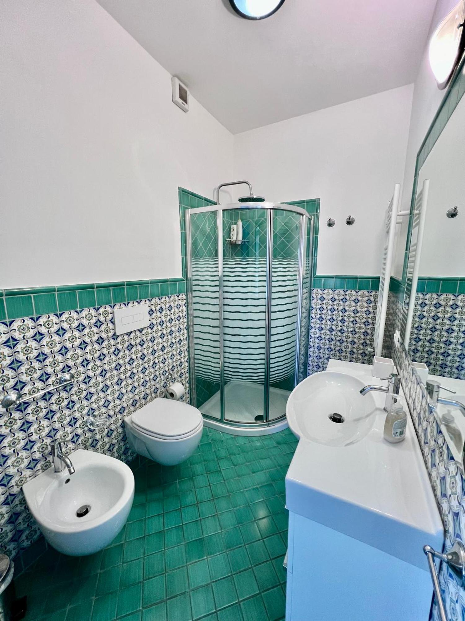 Bella Tropea Suite Екстериор снимка