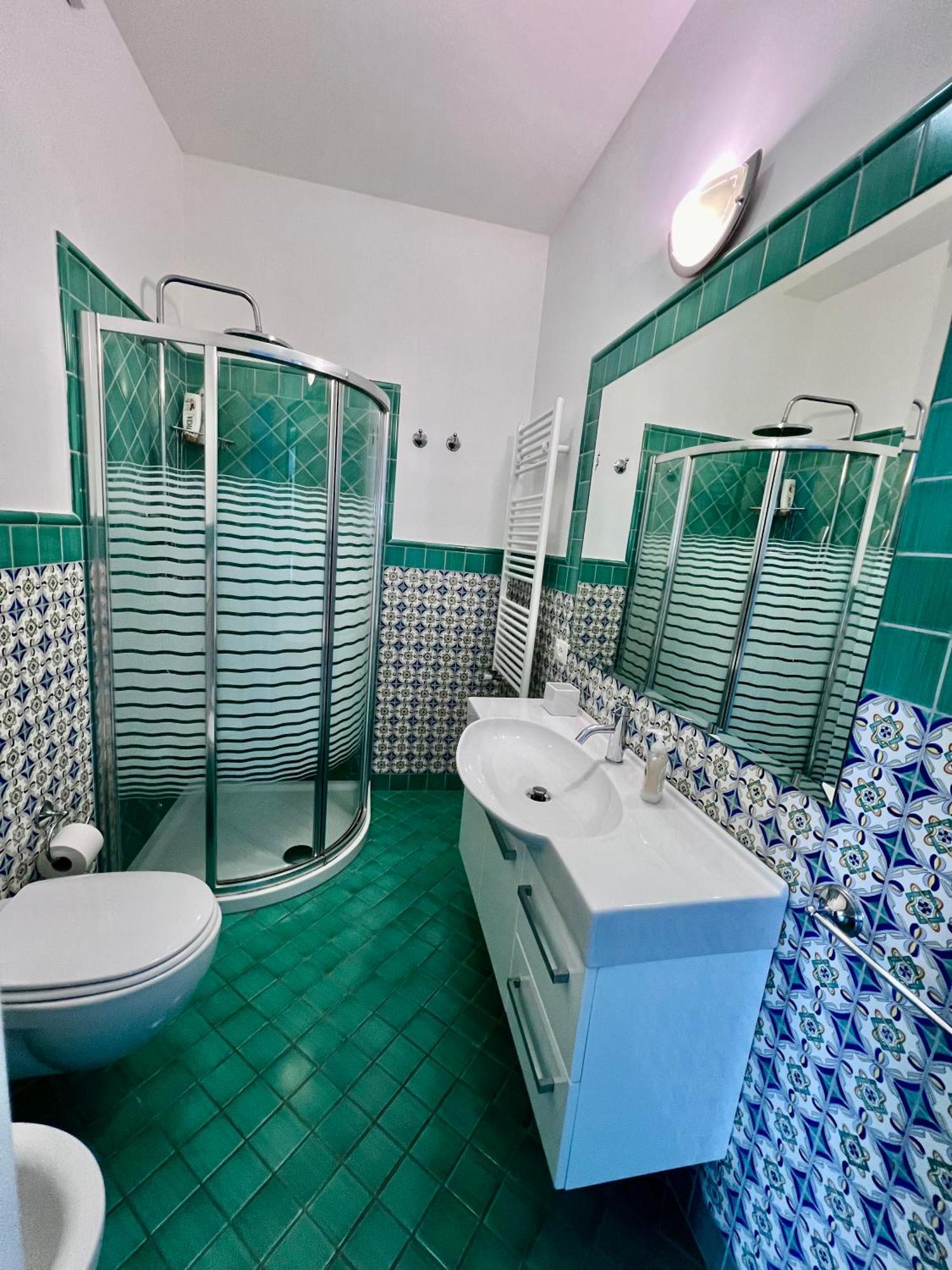 Bella Tropea Suite Екстериор снимка